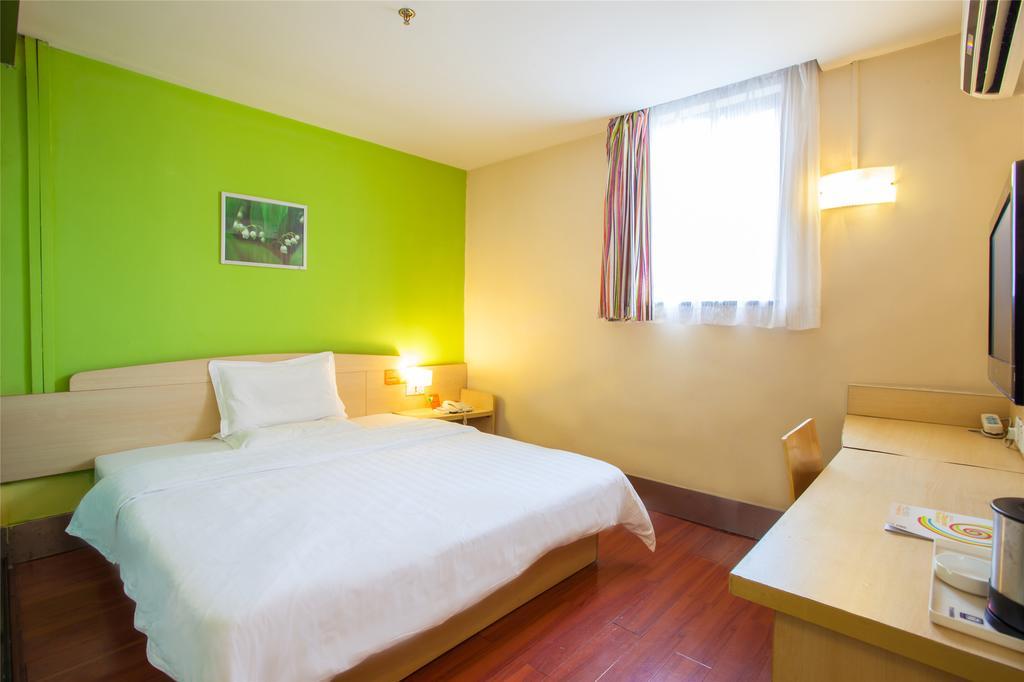 7Days Inn Guilin Railway Station Екстериор снимка